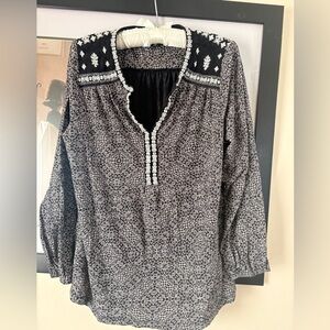 Lucky Brand blouse. Pull over. Embroidered. 3/4 sleeve. Size 1X.